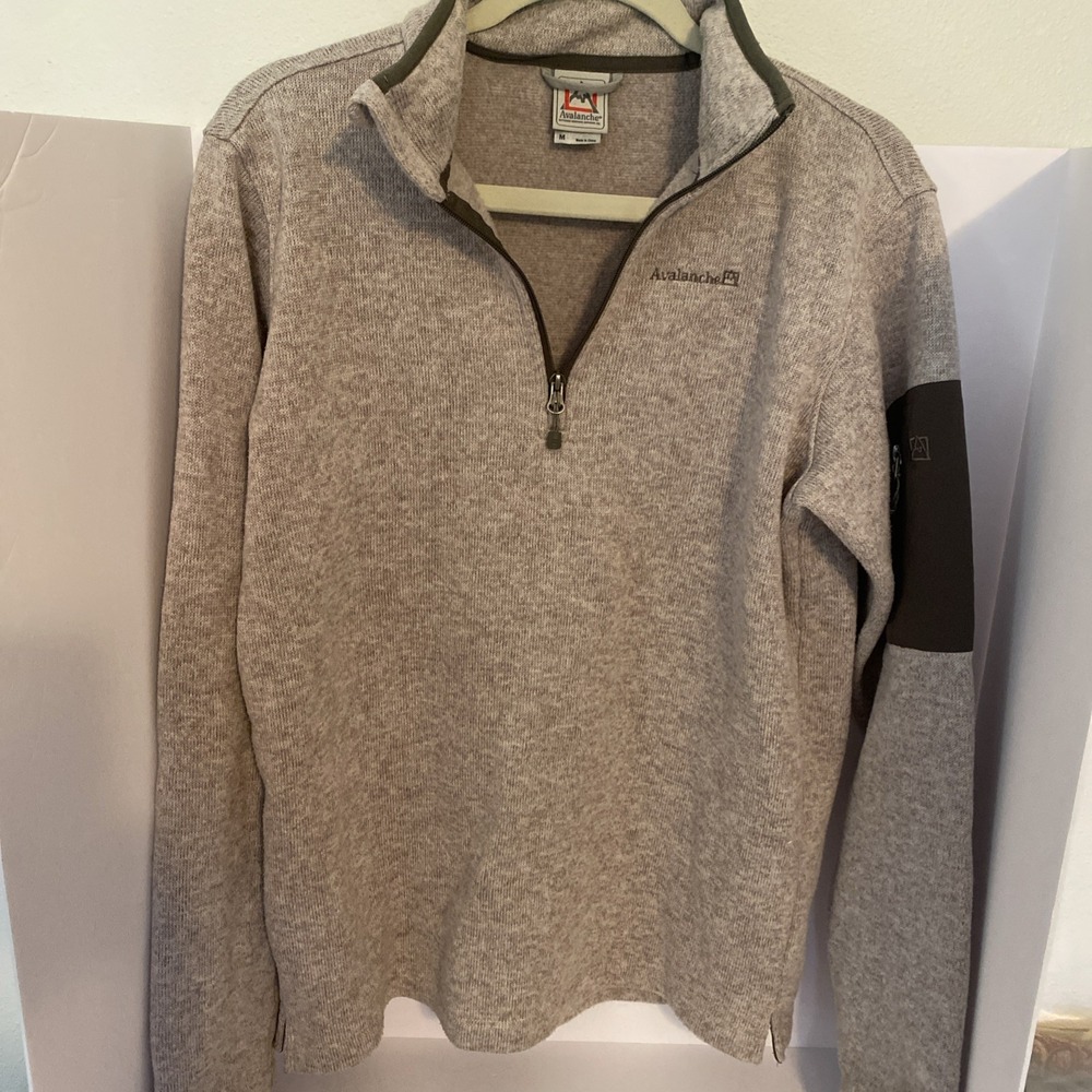 Avalanche Sweater Mens Med Thermal Lined 1/4 Zip Outdoor Inspired Arm Pocket‎ J1